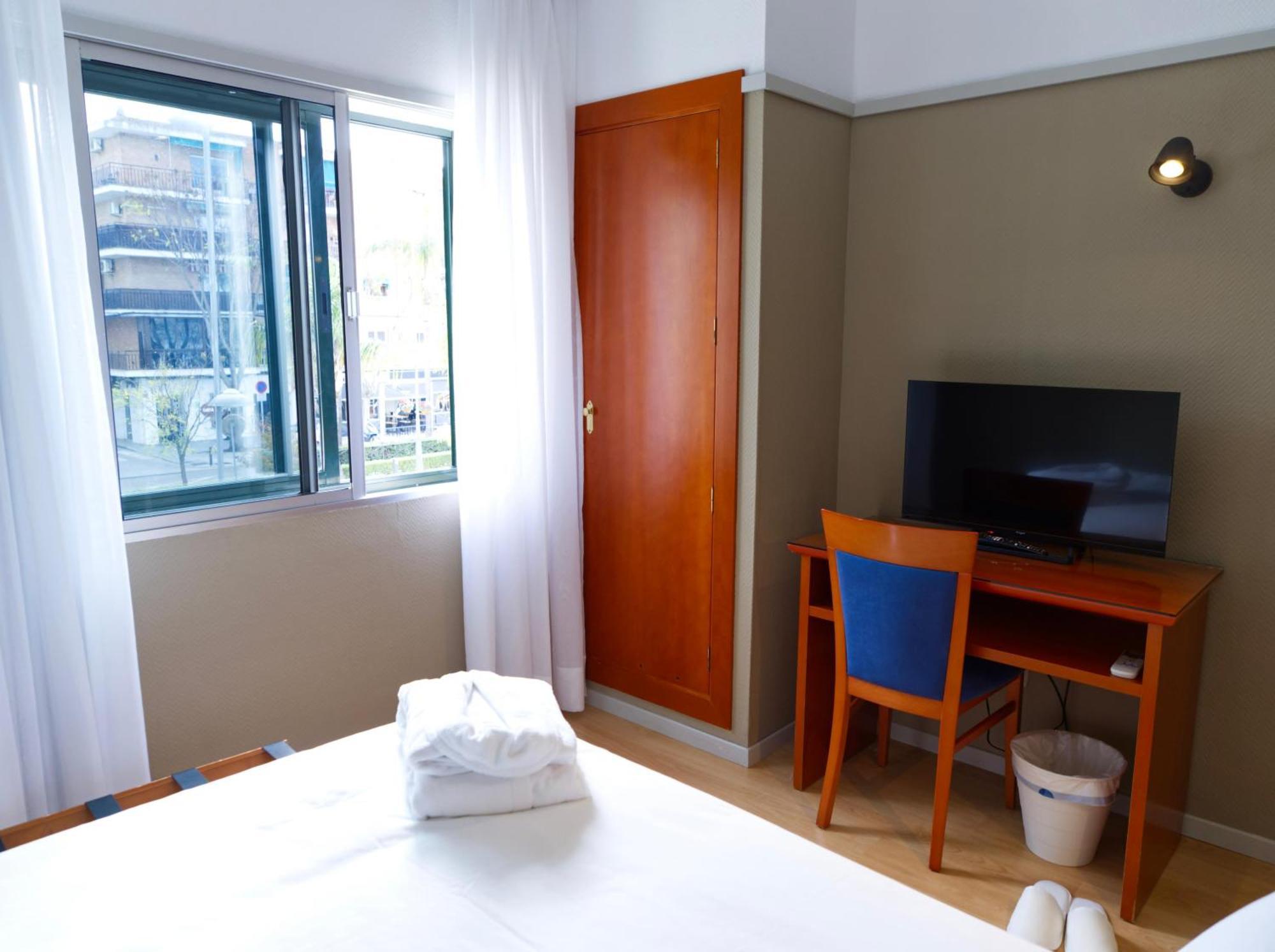 Hotel Ciudad Del Sol Écija Εξωτερικό φωτογραφία