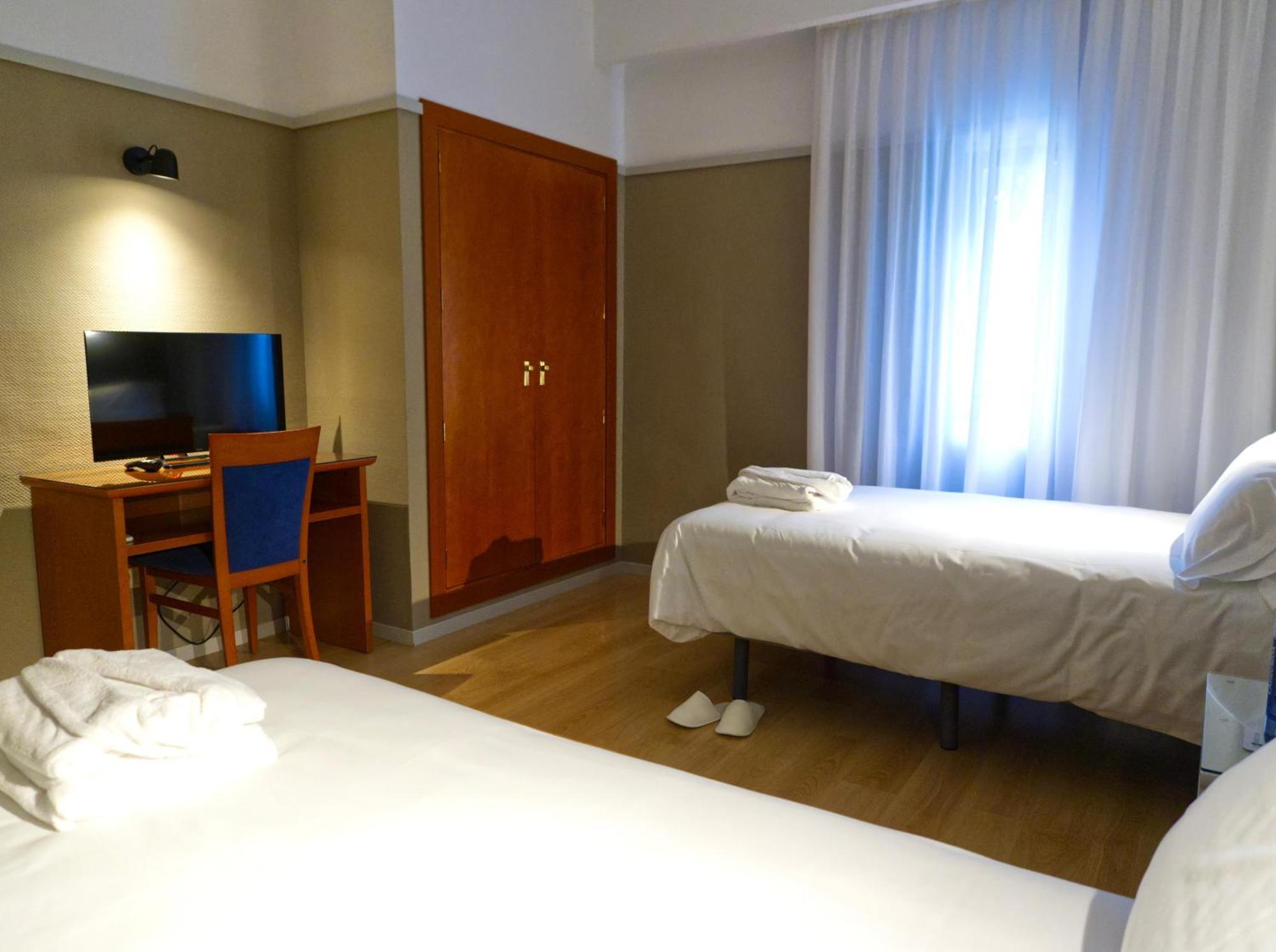 Hotel Ciudad Del Sol Écija Εξωτερικό φωτογραφία